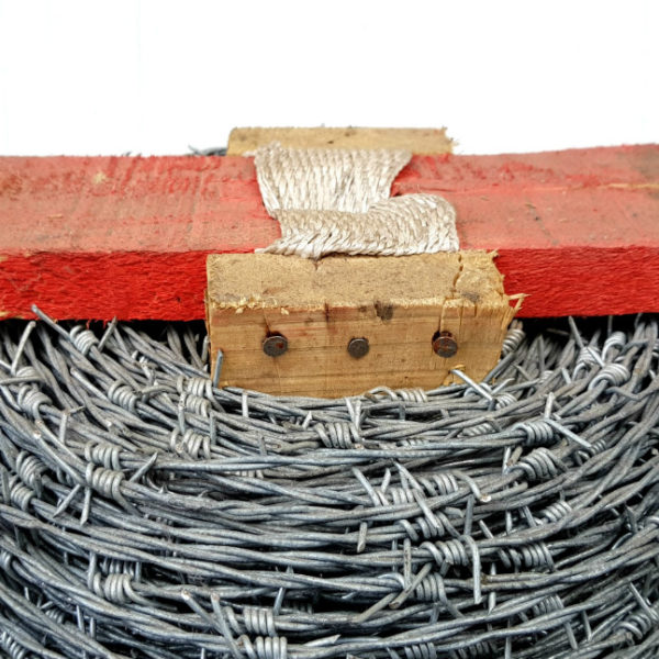 barb wire galvanised on reel